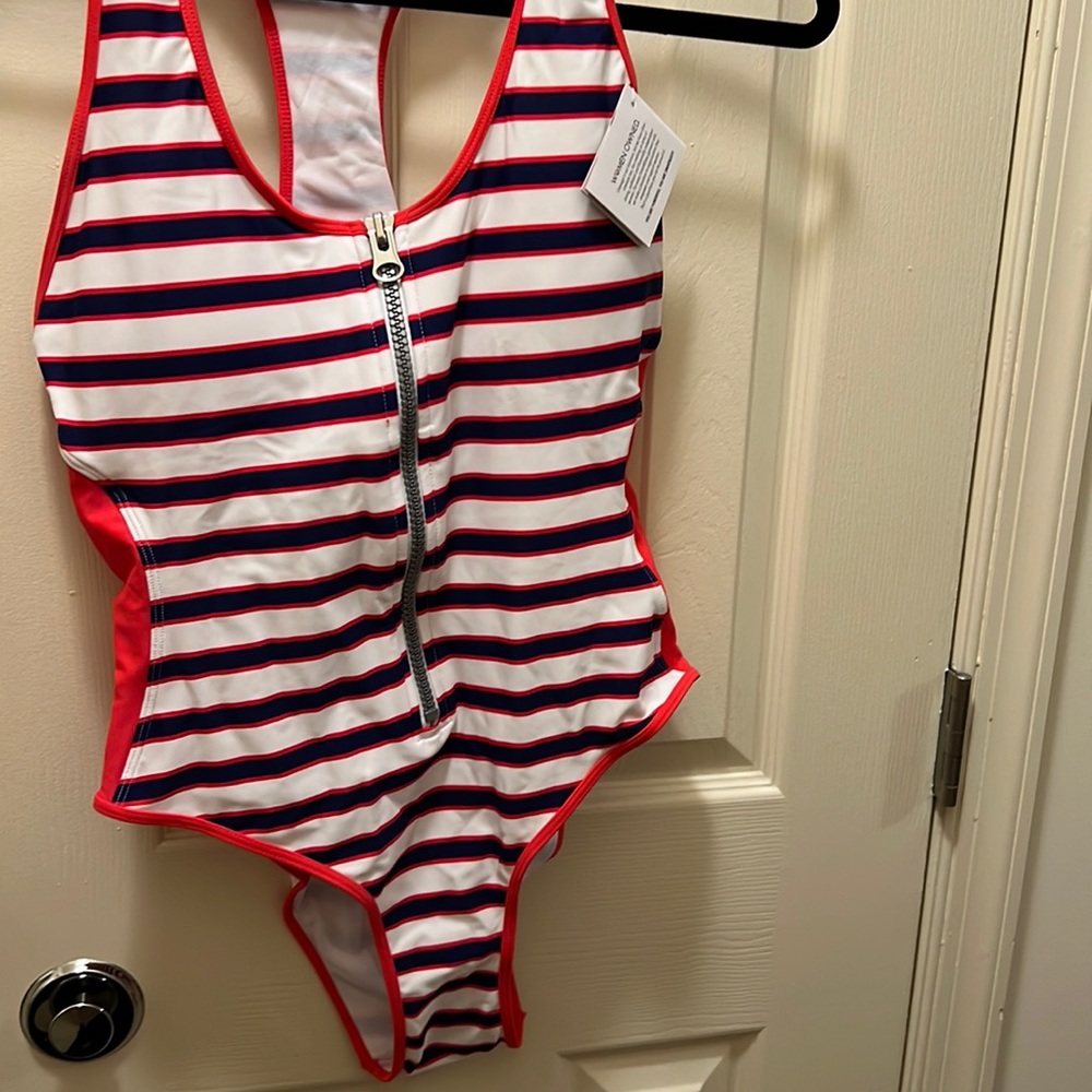 Women’ large one piece swimsuit